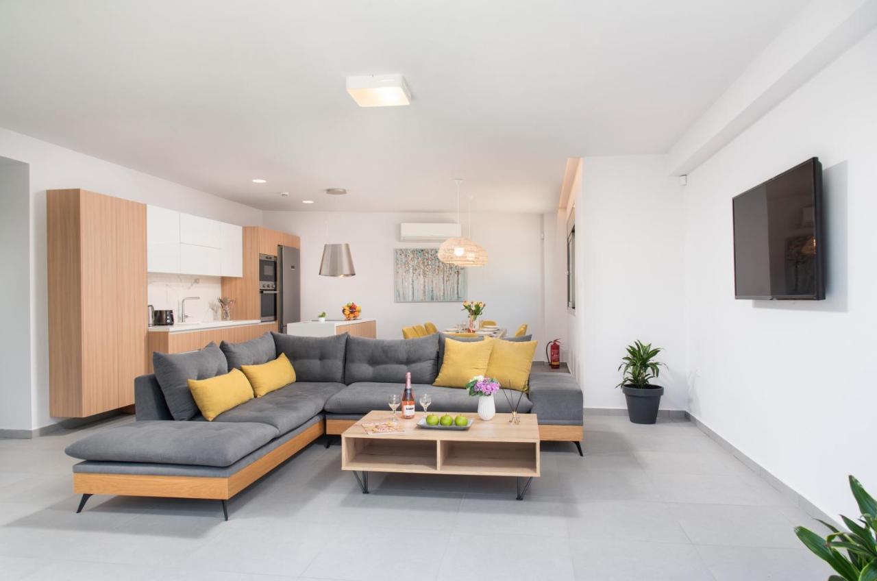 Villa Ampela By Posarellivillas Agia Marina  Ngoại thất bức ảnh